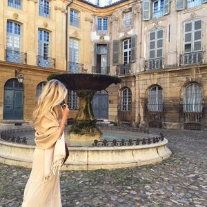 Meet your Posher, Jenna